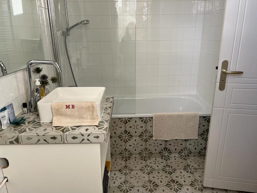 So Paris Group - Fully Serviced Apartment - Jardin Des Plantes - Heart Of Parigi Esterno foto